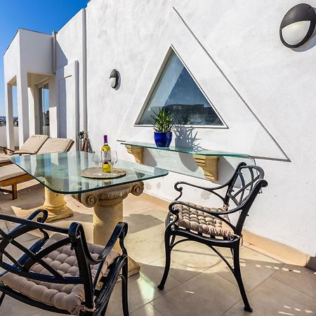 Stunning - Seaview Penthouse 3-Bed + Parking Apartment Sliema Exterior photo